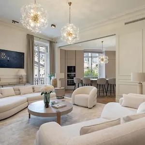 Avenue Montaigne - Champs Elysees Appartement Paris